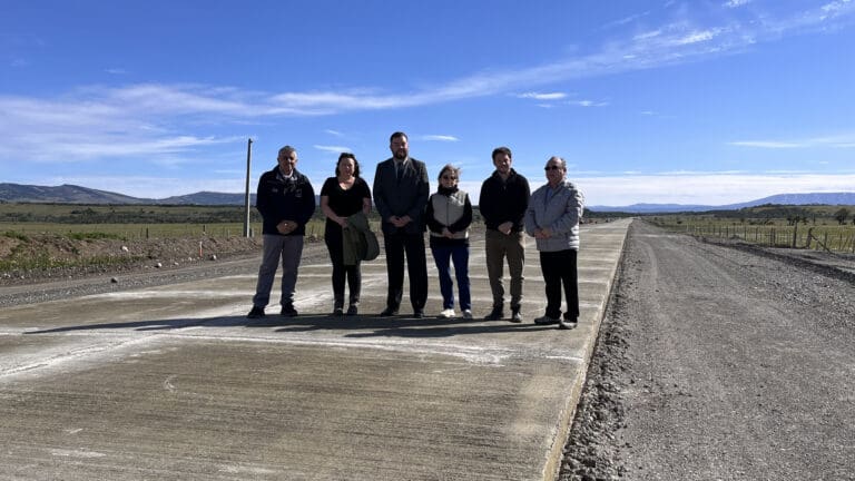 Anuncian la apertura del complejo Casas Viejas y avances en la pavimentación de la Ruta CH 253
