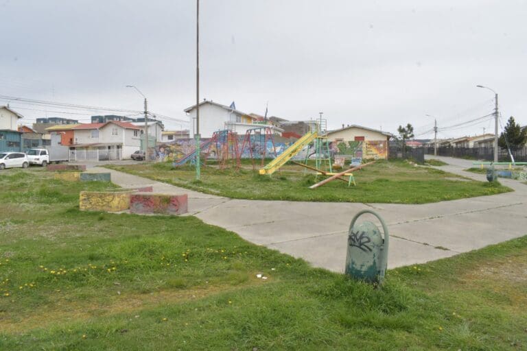 Subdere aprueba financiamiento para mejorar la Plaza Calle Los Salesianos en Punta Arenas