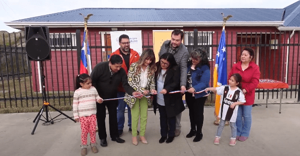 Villa Costanera de Puerto Natales celebra inauguración de nueva plaza de juegos y cancha multiuso