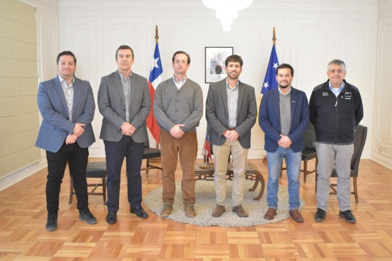 CChC Magallanes presenta su nueva directiva a Delegado Presidencial y seremi de Minvu y MOP