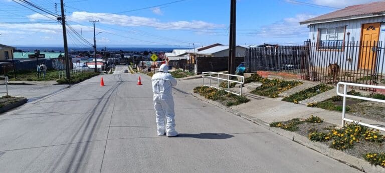 Mujer resulta herida con arma blanca en Punta Arenas y es hospitalizada de urgencia