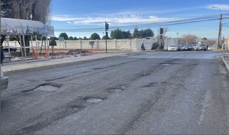 Ministerio de Vivienda y Urbanismo impulsa proyecto de reposición vial para mejorar calles de alto tránsito en Punta Arenas