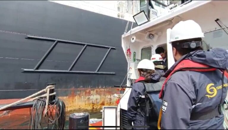 Sernapesca Magallanes entrega balance de fiscalizaciones a la flota industrial en Punta Arenas