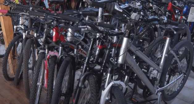 Las bicicletas: el regalo navideño clásico que nunca pasa de moda