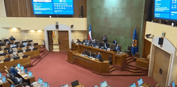 Gobierno presenta proyecto de ley para indemnizar a jubilados del 4%