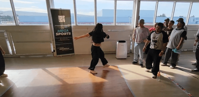 Cerca de 150 bailarines participaron en evento de danzas urbanas en Punta Arenas