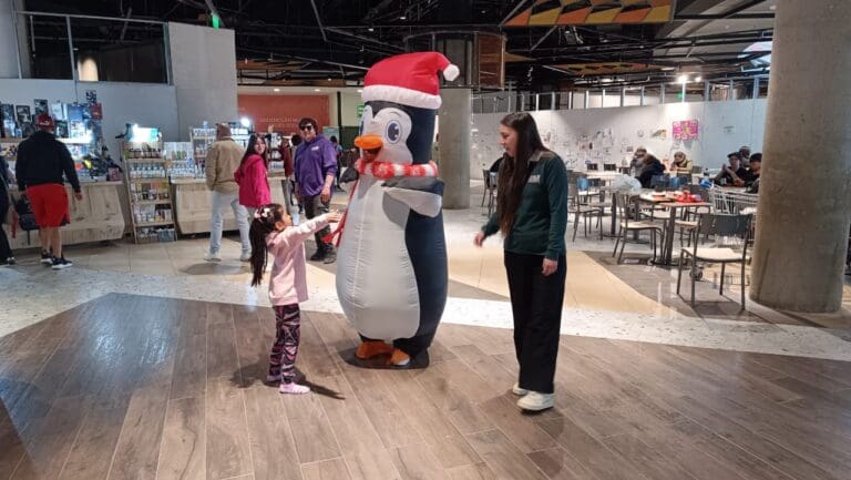 Junji Magallanes y Mall Espacio Urbano: una alianza por la educación parvularia