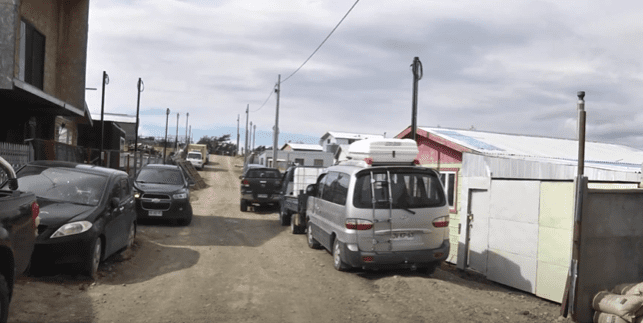 49 familias de Punta Arenas celebran electrificación tras siete años de espera