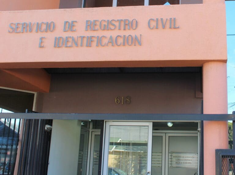 Oficinas del Registro Civil en Punta Arenas cerradas por anegamiento y actualizaciones en el sistema de identificación