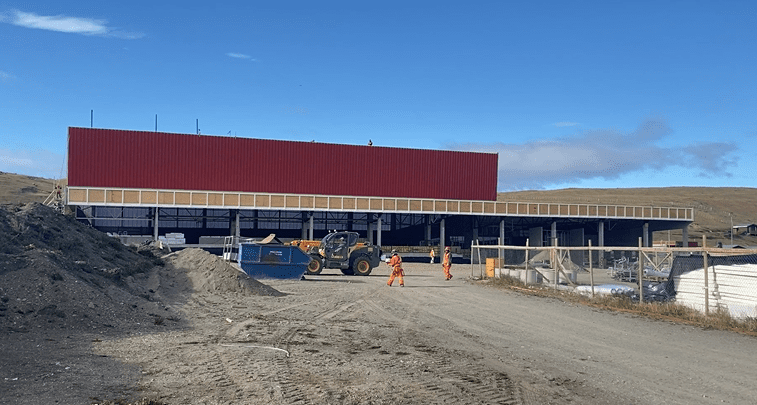 Avanzan obras del nuevo Gimnasio Mario Zavattaro en Porvenir