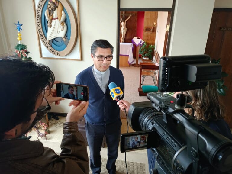 Renuncia en la dirección ejecutiva de Fide XII: fundación enfrenta desafíos y nueva gestión