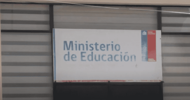 Reclamo en Contraloría por licitación de la Seremi de Educación en Magallanes